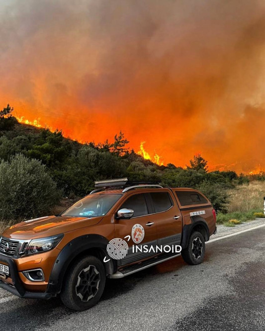 4 təyyarə, 14 helikopter, 106 texnika İzmirdəki yanğınları söndürə bilmir