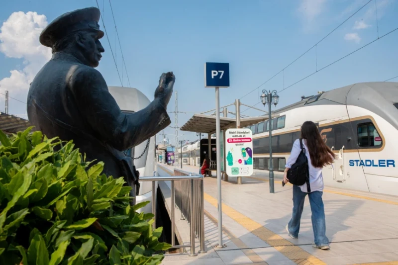 ADY-nın qatarları yay qrafikinə keçir