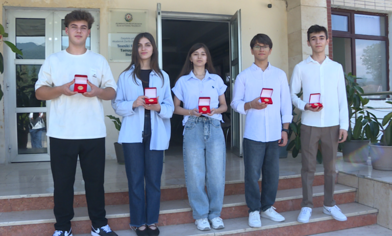 Zaqatalanın təhsil tarixində ilk: eyni ildə 5 məzun məktəbi qızıl nişanla bitirib