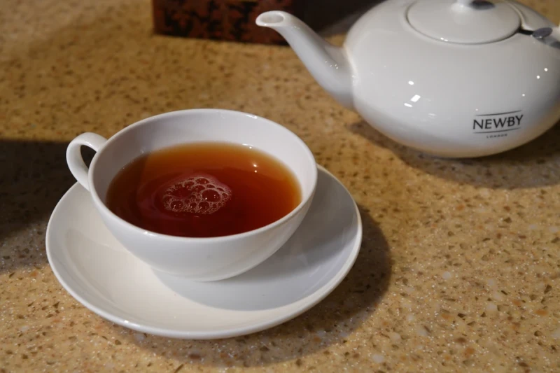 99 yaşlı qadın çay stəkanına görə dünyasını dəyişdi