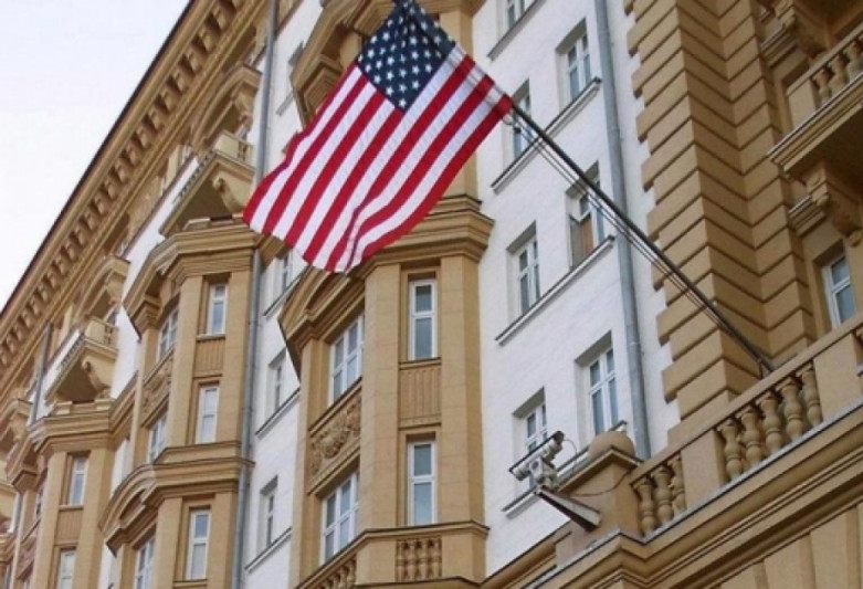 Azərbaycanlı təsərrüfat müdiri ABŞ səfirliyinin 500 min dollarını mənimsəyib - MƏHKƏMƏ