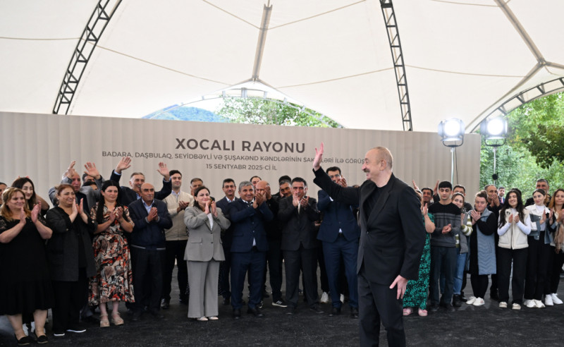 Prezident İlham Əliyev Xocalının Badara, Daşbulaq, Seyidbəyli və Şuşakənd kəndlərinin sakinləri ilə görüşüb