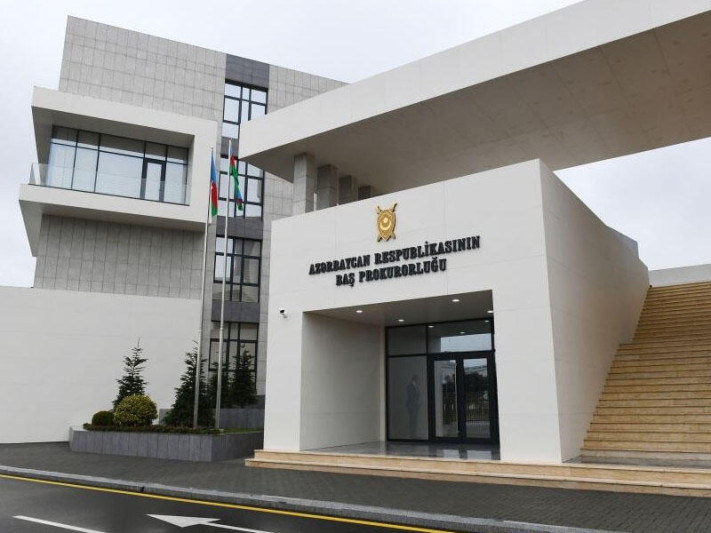 Beynəlxalq axtarışda olan şəxs ölkəmizə ekstradisiya edilib