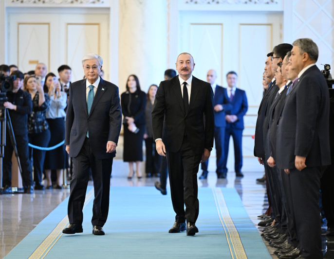 Azərbaycan Prezidenti İlham Əliyevin Astanada rəsmi qarşılanma mərasimi olub YENİLƏNİB