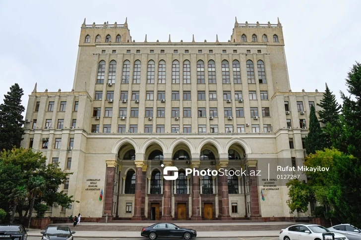 AMEA-da mənimsəmə və sui-istifadə halları araşdırılır