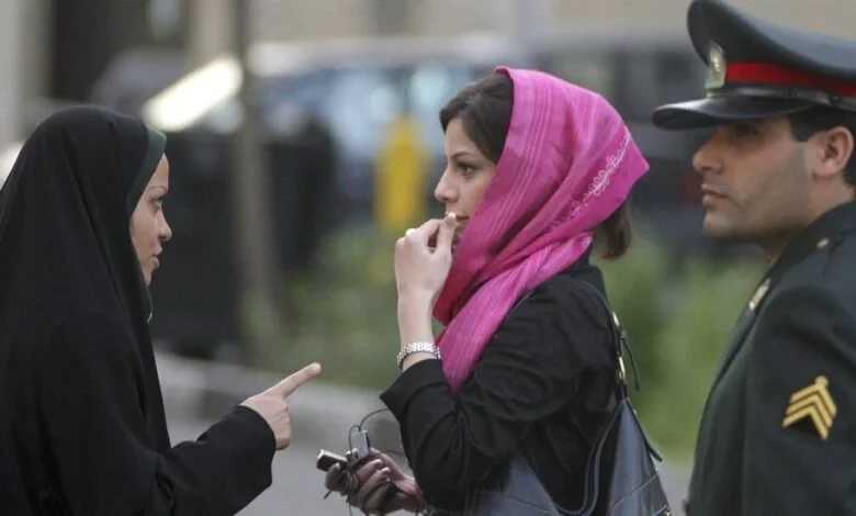 İranda hicab qanunu ləğv edildi