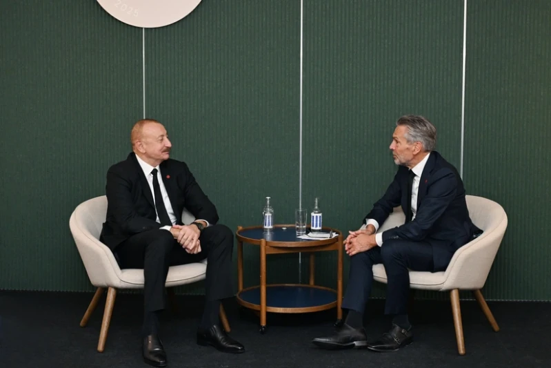 Azərbaycan Prezidenti İlham Əliyev Kopenhagendə Niderlandın Baş naziri ilə görüşüb