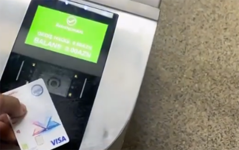 Artıq metrodan tələbə bileti ilə keçmək mümkündür