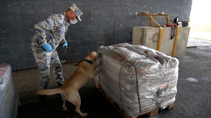 Gömrükdə qara bazarda dəyəri 90 milyon dollardan çox olan heroin aşkarlanıb