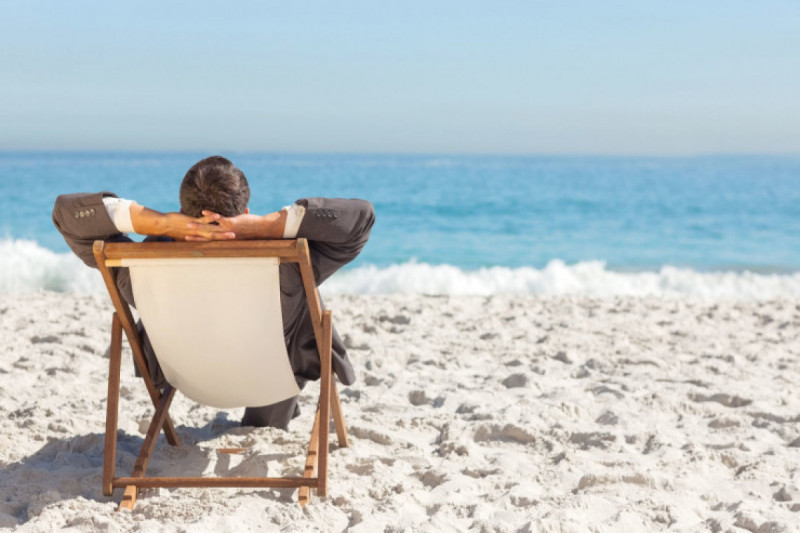 46 təqvim günündən az olmayaraq məzuniyyət verilən işçilərin siyahısı dəyişir