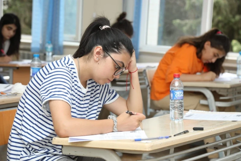 Bu il keçiriləcək buraxılış və qəbul imtahanlarının qrafiki açıqlanıb