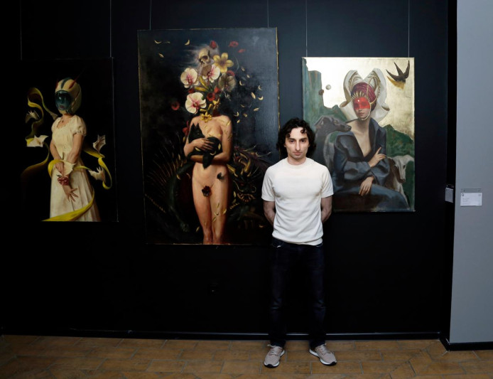 Fantaziyanın sərhədi yoxdur: Cəmil Hüseynovun Fantazm sərgisi Bakıda - FOTO