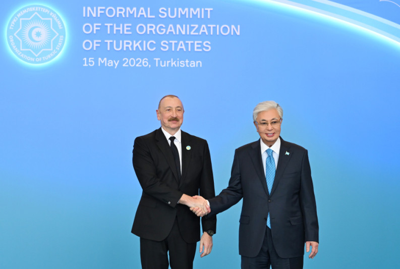 Prezident İlham Əliyev Türküstanda TDT-nin qeyri-rəsmi Zirvə görüşündə iştirak edir - YENİLƏNİB