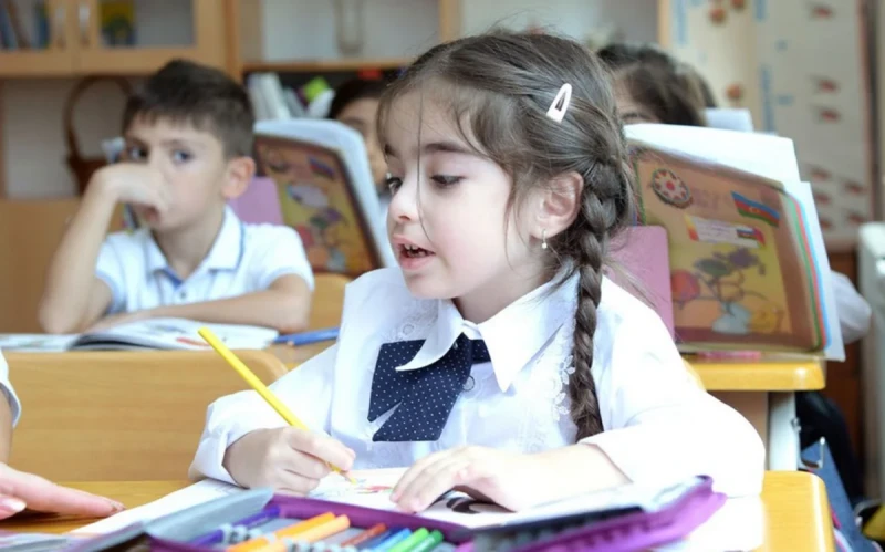 Bakıda 21 mindən çox uşaq məktəbəhazırlıq qruplarını bitirib