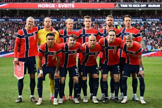 Norveç Dünya çempionatındakı yığması üçün 1 ton qida göndərdi - SƏBƏB