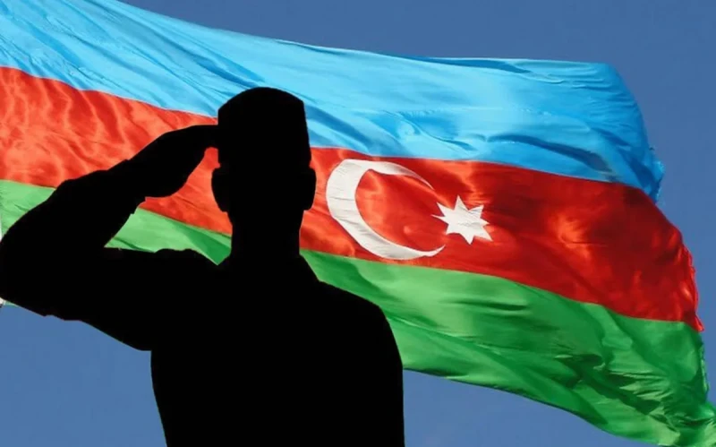 Şəhid olmuş bir qrup hərbi qulluqçu və mülki işçi ölümündən sonra təltif olunub