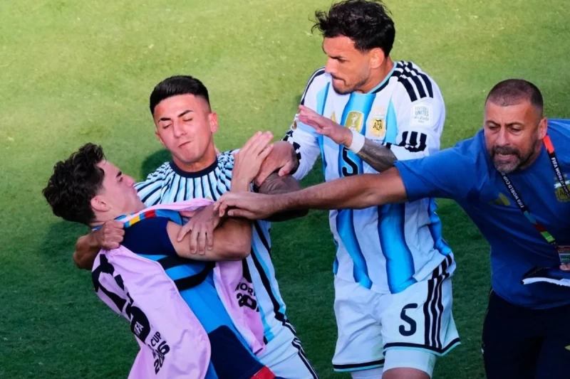 FİFA Leandro Paredesin 2026-cı il Dünya Kubokunun finalında dava etdiyinə görə aldığı qırmızı vərəqəni ləğv etdi