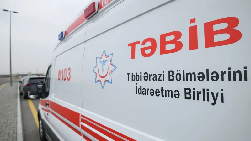 Binədə iki avtobus toqquşub, 22 nəfər xəsarət alıb