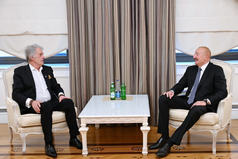 Prezident İlham Əliyev Ukraynanın sabiq Prezidenti Viktor Yuşenko ilə görüşüb