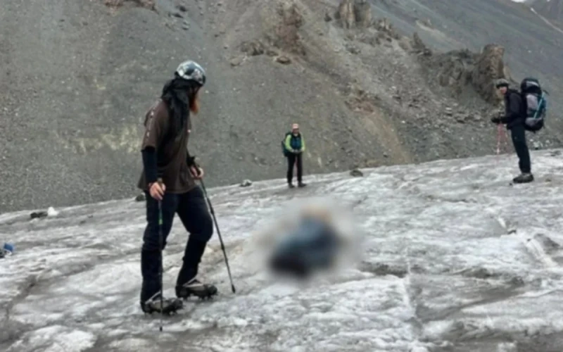 Almatı dağlarında 19 il əvvəl itkin düşmüş alpinistin qalıqları tapılıb