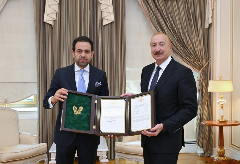 Prezident İlham Əliyevə Zayed İnsan Qardaşlığı Mükafatının sertifikatı təqdim olunub
