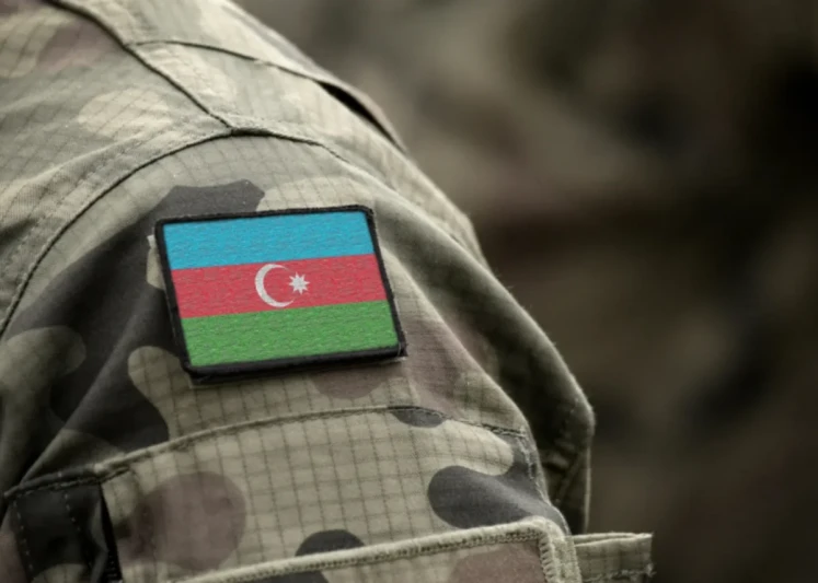 Təhsil dövrü 5 il olan hərbçilər üçün leytenant rütbəsinin müddəti azaldılır