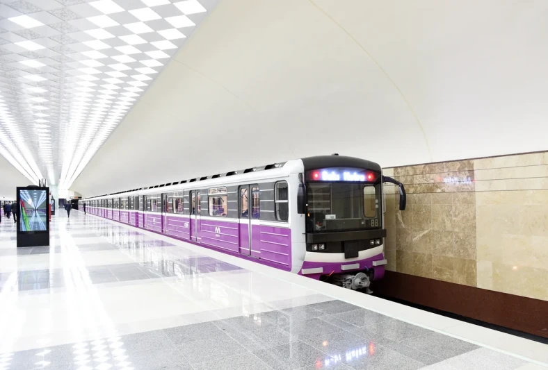 Xocəsən və Avtovağzal metrostansiyalarına giriş müvəqqəti pulsuz olacaq