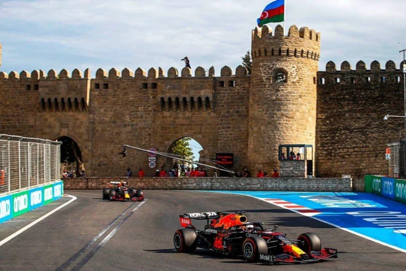 F1 təqviminin ən dar nöqtəsi: Bakıda 8 və 9-cu döngələr - VİDEO