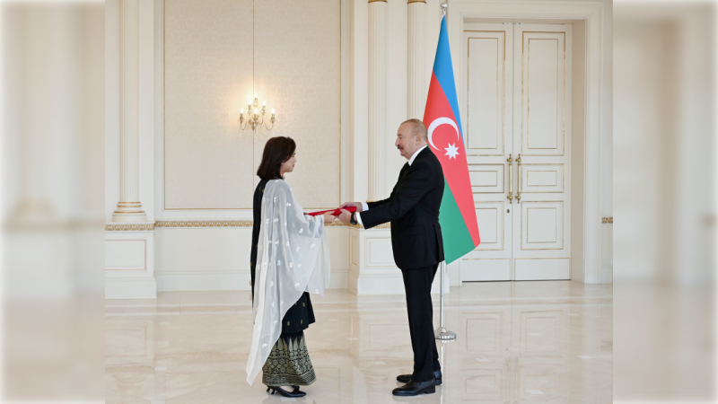 Prezident İlham Əliyev Malayziyanın Azərbaycanda yeni təyin olunmuş səfirini qəbul edib