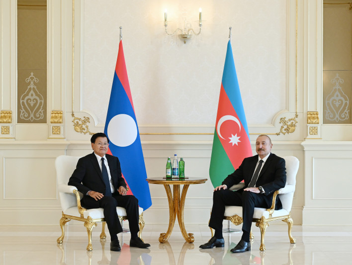 Prezident İlham Əliyevin Laos Prezidenti ilə təkbətək görüşü olub