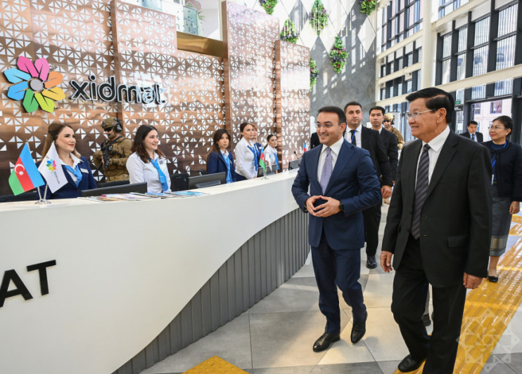 Laos Prezidenti ASAN xidmət mərkəzinin fəaliyyəti ilə tanış olub