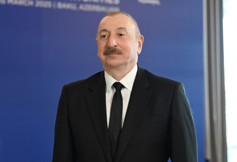 İlham Əliyev İƏT ölkələri korrupsiya orqanları rəhbərlərinin iclasının iştirakçılarına müraciət ünvanlayıb