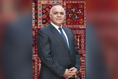 Azərxalçanın sabiq rəhbərinin 30 milyon manatlıq əmlakına həbs qoyulub