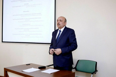 Baş infeksionist: koronavirusun simptomları dəyişib