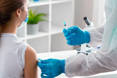 Niyə COVID-19 xəstələri aralarında vaksin olanlar çoxalıb?