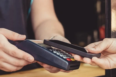 Azərbaycanda Apple Pay bugündən fəaliyyətə başlayıb