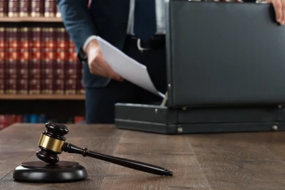 Prezident vəkil adından qanunsuz istifadəyə görə cərimələrin dispozisiyasındakı dəyişikliyi təsdiqləyib