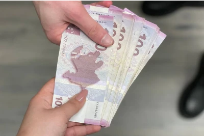 Yanacaqdoldurma məntəqəsində saxta pul verən şəxs saxlanılıb