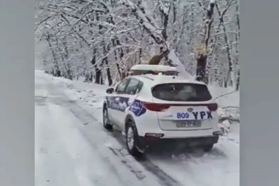 Qar ölkənin bu yollarında çətinliklər yaradıb