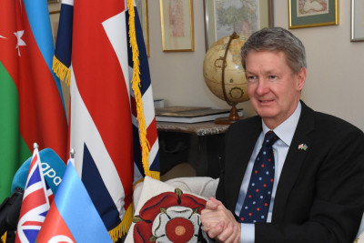 Britaniya səfiri Baş nazirin ticarət elçisinin Azərbaycana səfərindən danışdı