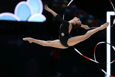 Bədii gimnastlarımız Bakıdakı Dünya Kubokunda finala vəsiqə qazanıblar