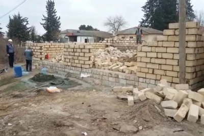 Biləsuvarda qanunsuz tikintinin qarşısı alınıb
