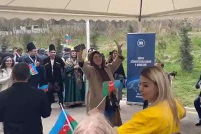 Dünya Azərbaycanlılarının V Qurultayının bəzi iştirakçıları artıq Şuşadadır