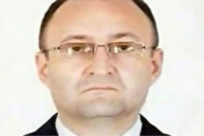 Ölkədən qaçan sabiq aparat rəhbəri axtarışa verilib