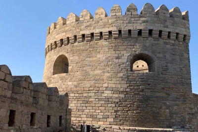 İçərişəhərin Qala divarlarında törədilmiş vandalizmlə bağlı tədbirlər görülür