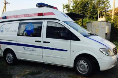 Bakıda 17 yaşlı tələbələr kolbasadan zəhərləniblər