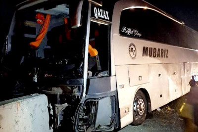 Məktəbliləri daşıyan avtobus Şamaxı-Bakı yolunda qəzaya uğrayıb, 11 nəfər yaralanıb