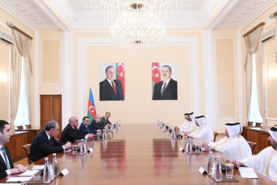 Baş nazir Əli Əsədov Qətərin Baş prokuroru ilə görüşüb
