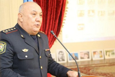 Vaqif Əsədov təqaüdə göndərilib