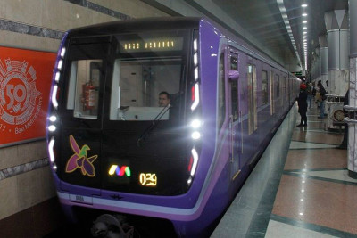 Yeni il gecəsi Bakı metrosu 1 saat çox işləyəcək